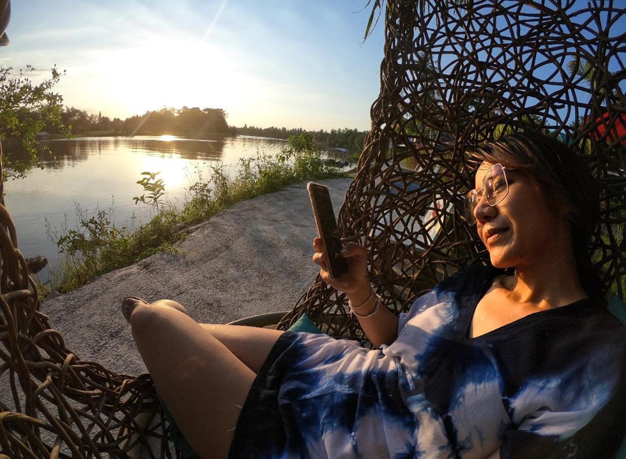 Baantia Chomtawan Bed & Breakfast Surat Thani Luaran gambar